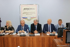 Посол России в Южной Осетии М.М.Кулахметов посетил презентацию 20-го юбилейного номера журнала «Русское слово в Южной Осетии»
