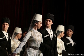 Дипломаты Посольства России в Южной Осетии посетили праздничный концерт, приуроченный к 8 марта