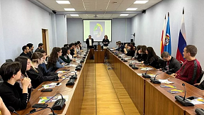В Цхинвале прошел круглый стол с участием будущих делегатов Всемирного фестиваля молодежи