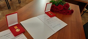Посол России в Южной Осетии М.М.Кулахметов вручил памятные медали Министерства культуры Российской Федерации